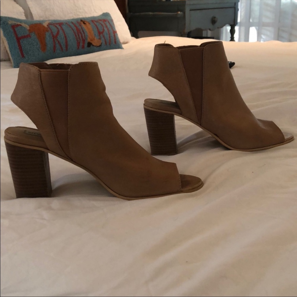 Steve Madden Nobel bootie